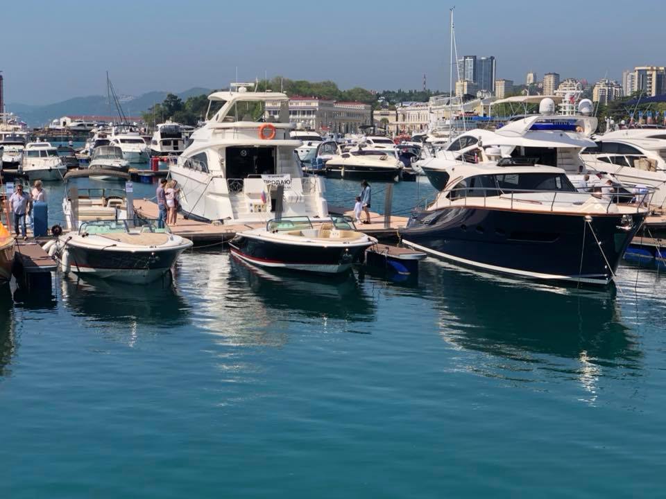 Chris-Craft 3.jpg Chris-Craft 3.jpg