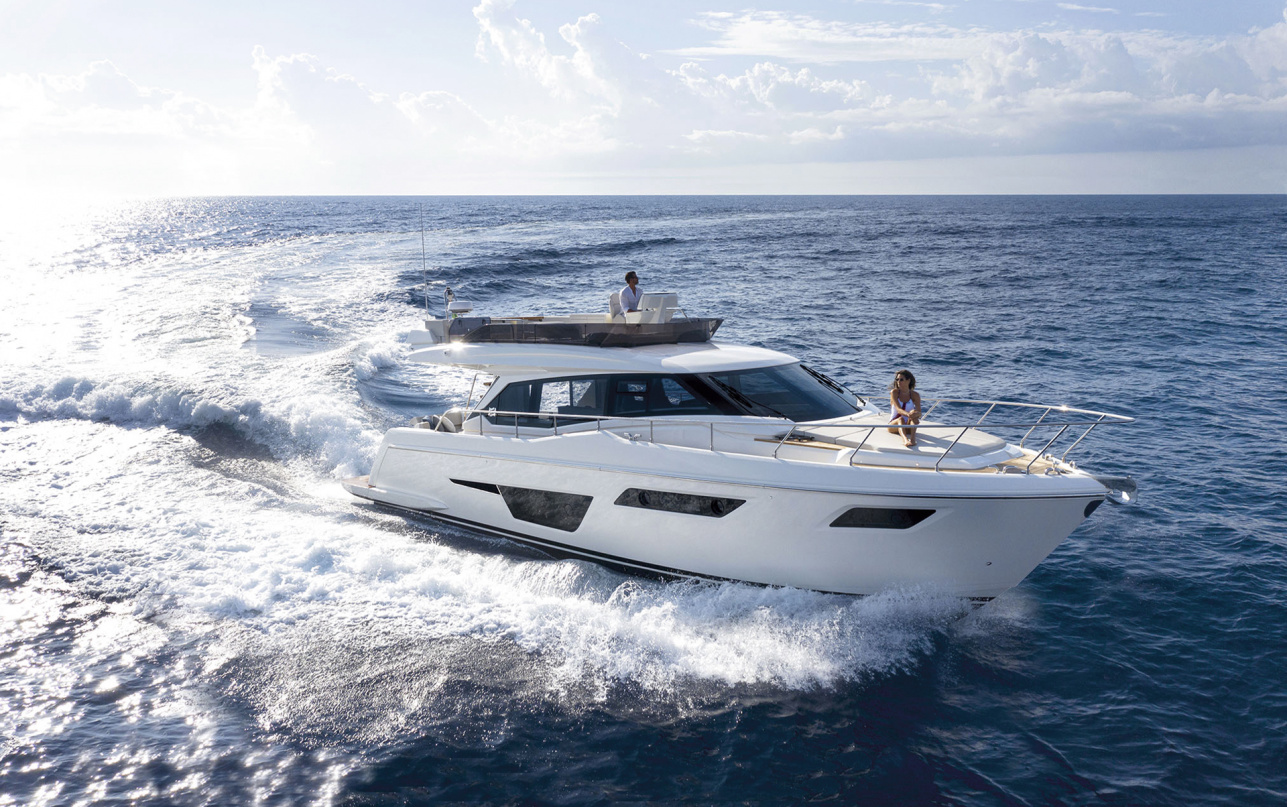 Яхта Ferretti Yachts 500 доступна к просмотру