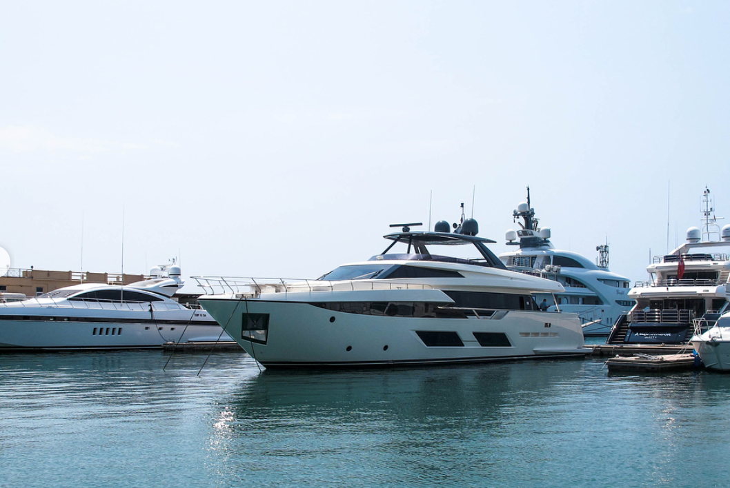 Ferretti Yachts 920 #1 ждет своего владельца в Сочи!