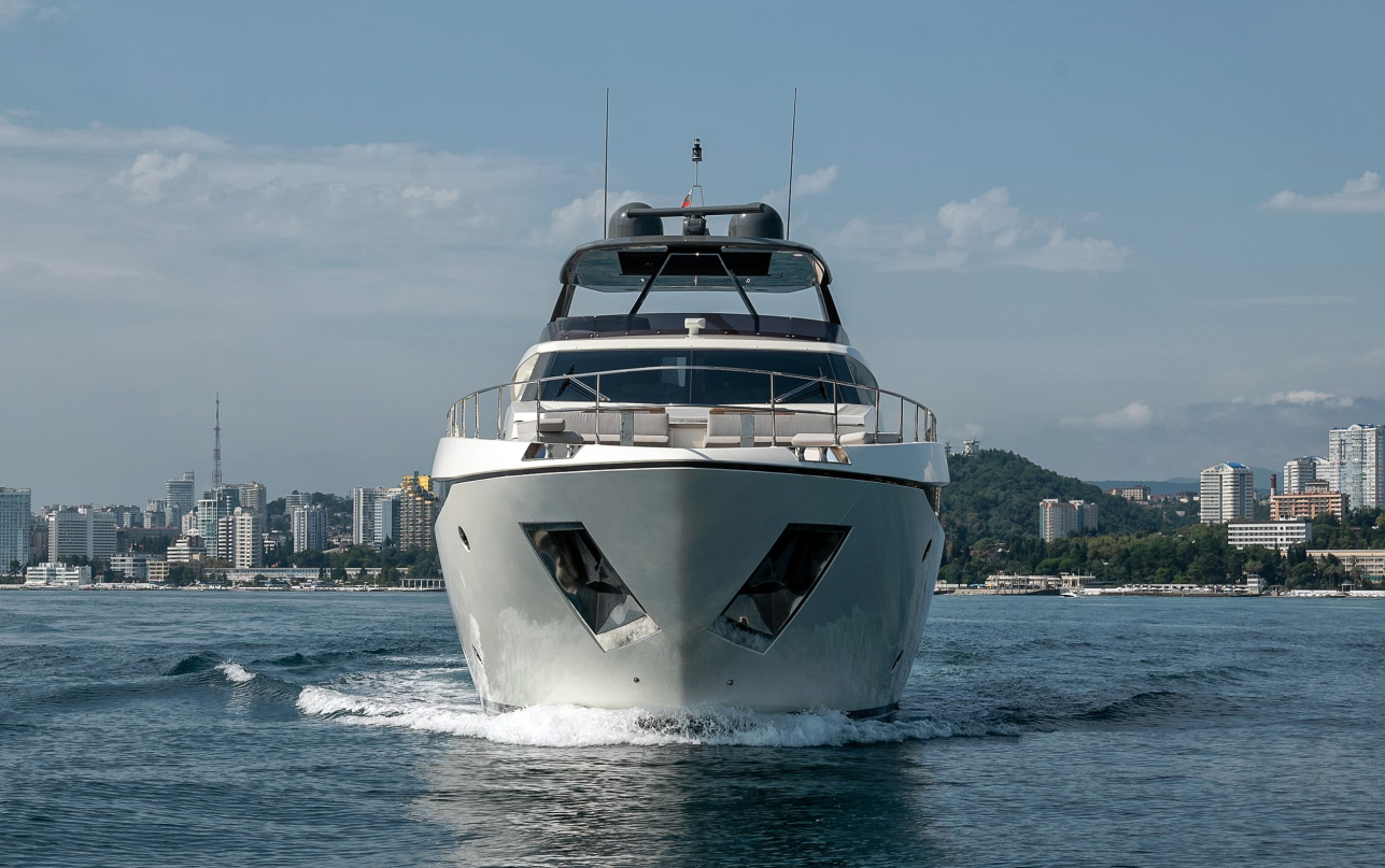 Закрытый индивидуальный показ Ferretti Yachts в России