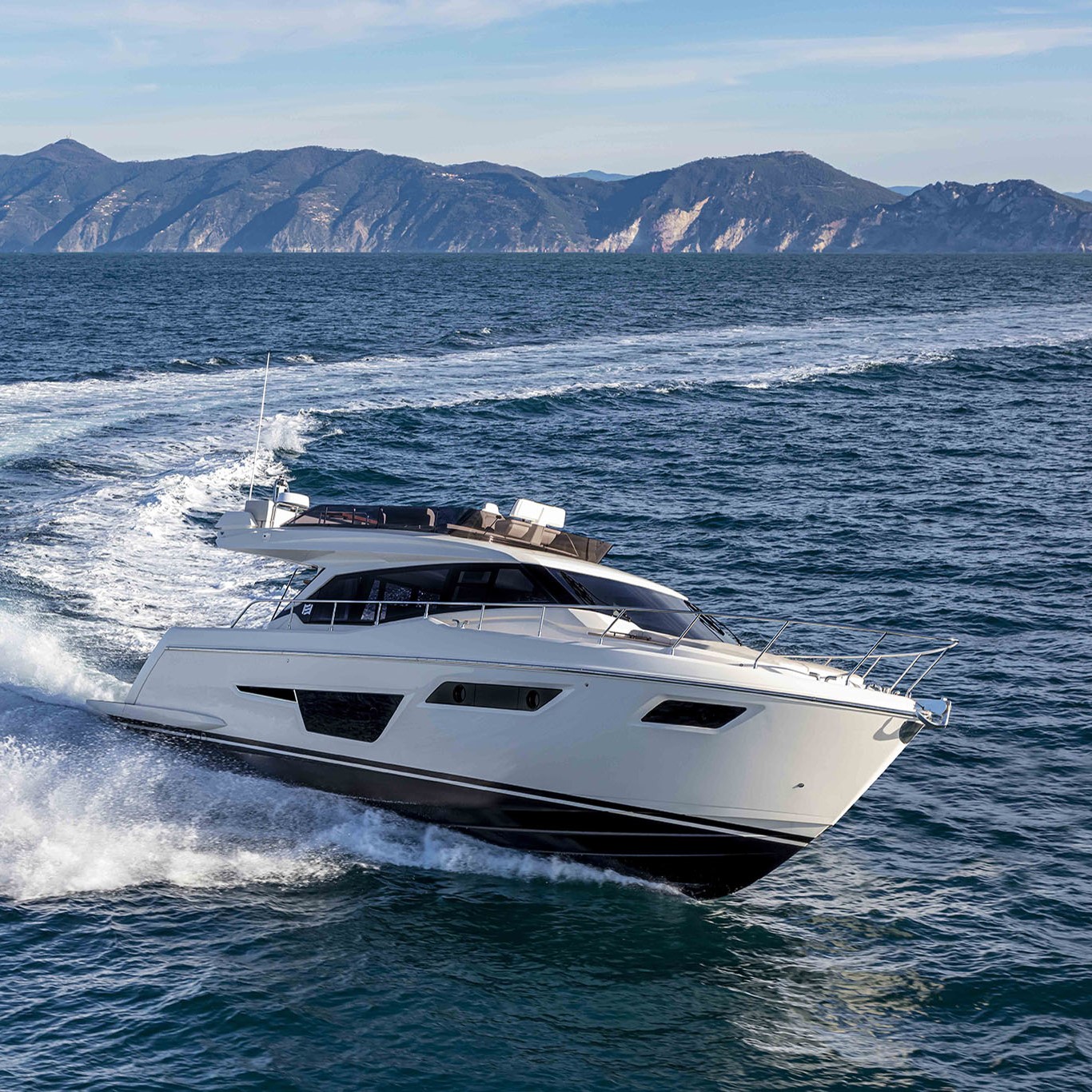 Новая Ferretti Yachts 500 доступна к заказу с поставкой в Мае 2021!