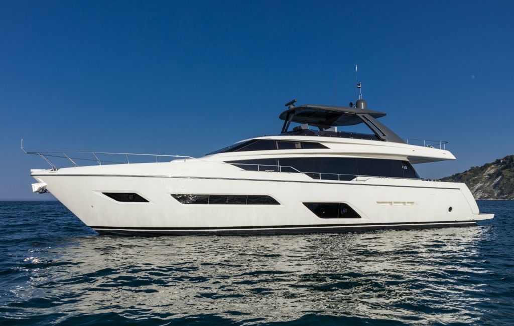 Ferretti Yacht 780 Ferretti Yacht 780